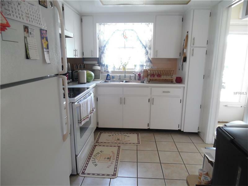 Property Photo: 1658 S Lake Avenue 2 FL 33756