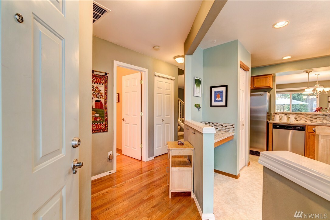 Property Photo: 7563 NE 203rd St WA 98028