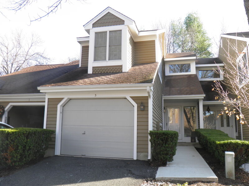 Property Photo:  3 Calgery Ln  NJ 07921 
