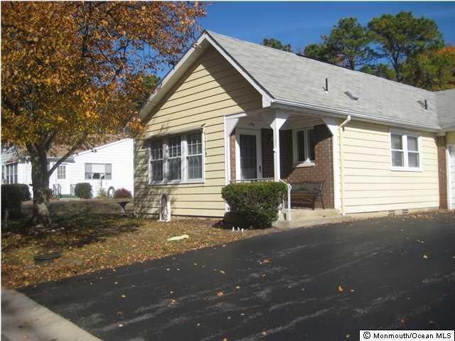 Property Photo:  13 Mohican Lane  NJ 08759 