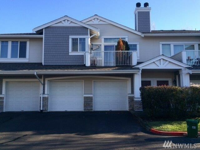 Property Photo:  23128 59 Place S 13-3  WA 98032 