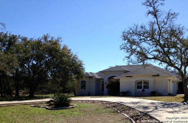 Property Photo: 205 Falling Hills TX 78132