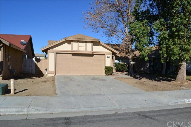 Property Photo:  172 Spectacular Bid Street  CA 92571 