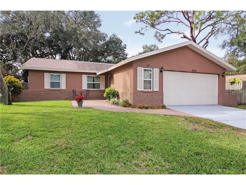 Property Photo:  6558 Creekview Terrace N  FL 33781 