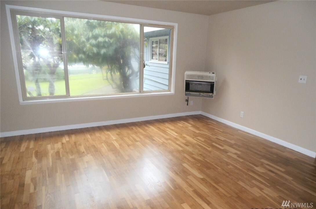 Property Photo: 9655 57th Ave S WA 98118
