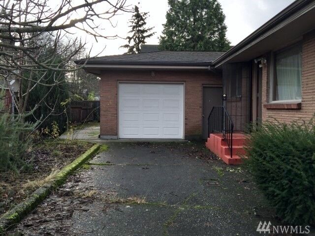 Property Photo: 3002 16th Avenue S WA 98144