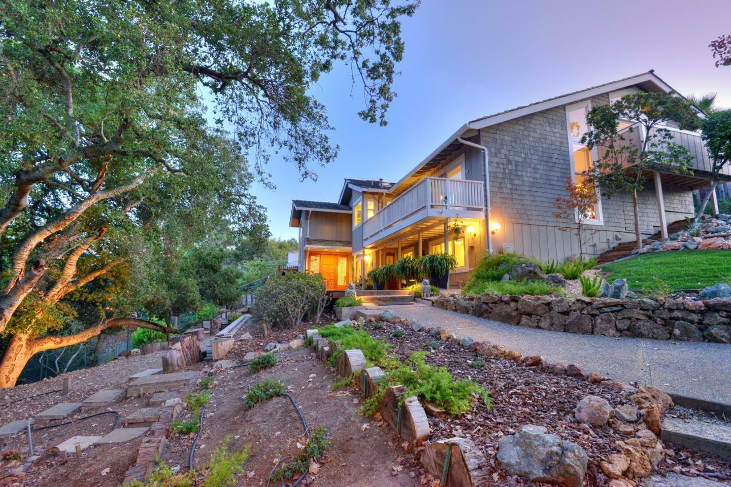 Property Photo: 6888 Goldpine Court CA 95120