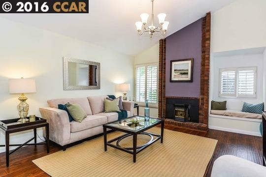 Property Photo: 366 Scarlet Oak Ct CA 94523