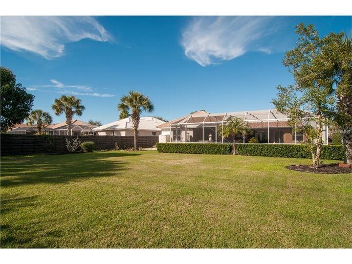 Property Photo:  5534 Eastwind Drive  FL 34233 