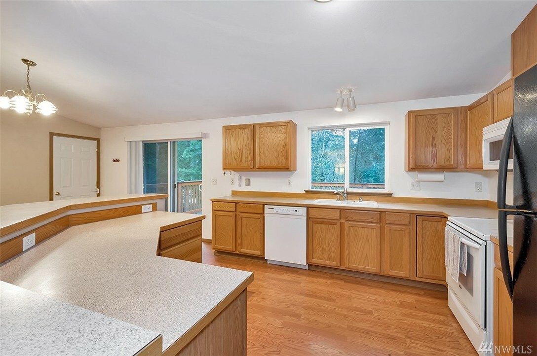 Property Photo:  12607 Sapphire Lane SE  WA 98359 