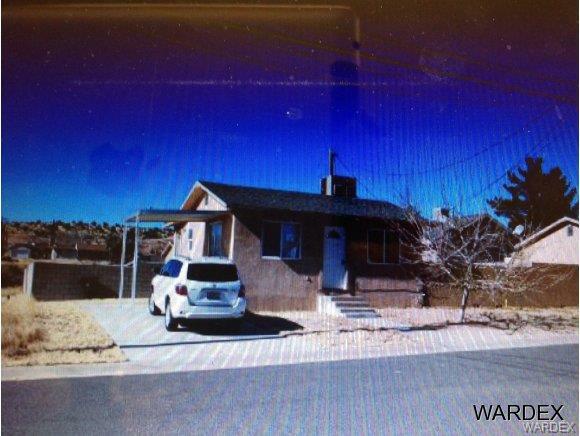 Property Photo:  607-609 Stowell  AZ 86401 