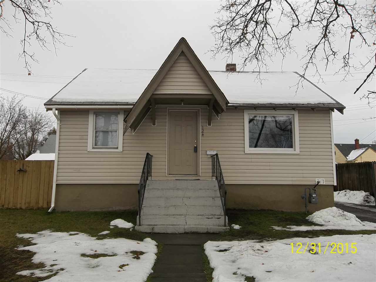 Property Photo: 124 W Courtland Ave WA 99205