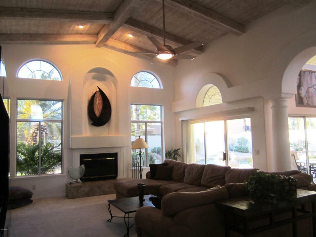 Property Photo: 10098 E Corrine Drive AZ 85260