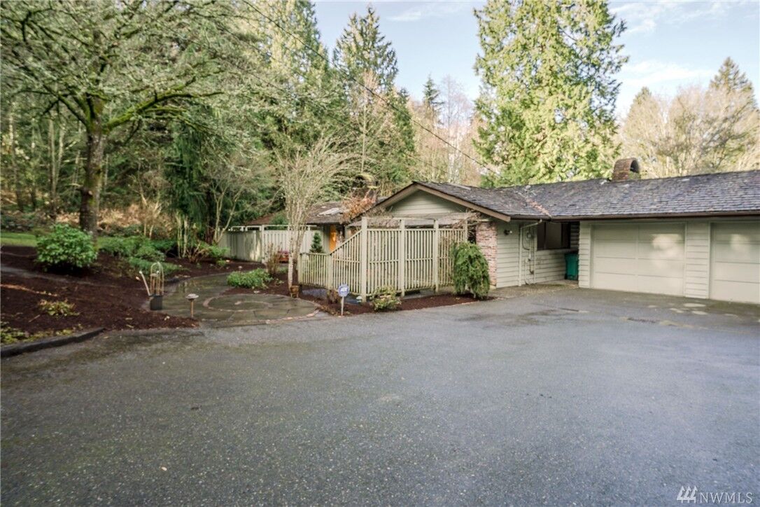 Property Photo:  14226 NE 86th Place  WA 98052 