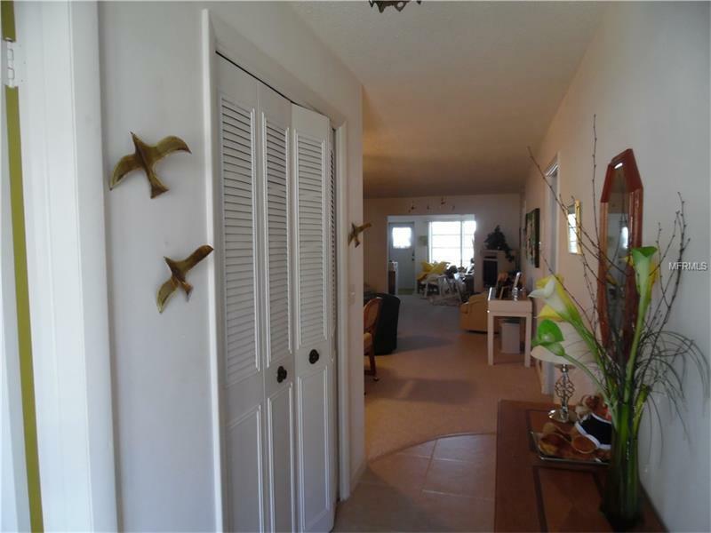 Property Photo:  1668 S Lake Avenue 4  FL 33756 