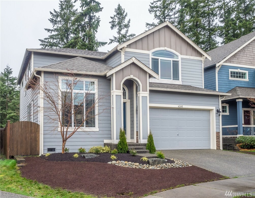 Property Photo:  4205 164th Place SE  WA 98012 