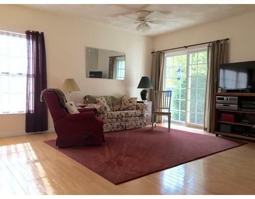 Property Photo:  105 Diane Circle 105  MA 01834 