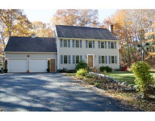 Property Photo:  20 Wyndmere Rd.  MA 01921 