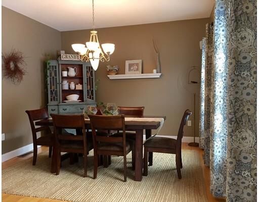 Property Photo: 237 Carver St MA 01033