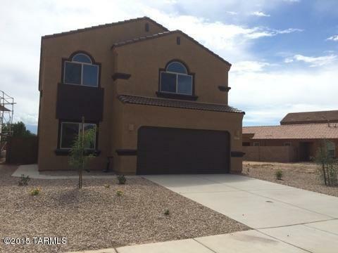 Property Photo: 8782 N White Spruce Drive AZ 85743