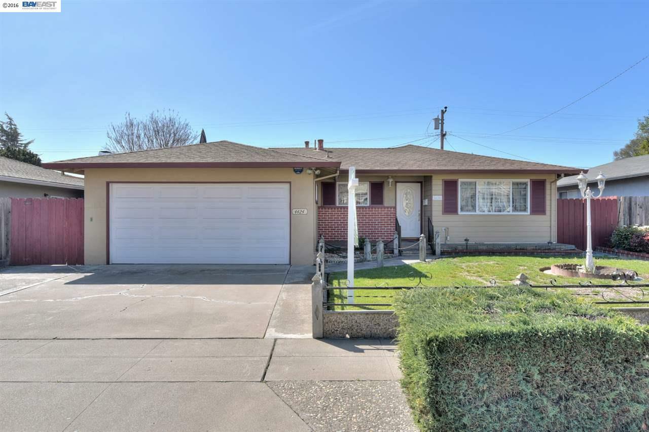 Property Photo: 4424 Irvington Ave CA 94538