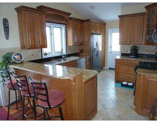 Property Photo: 205 Alvord Pl 205 MA 01075