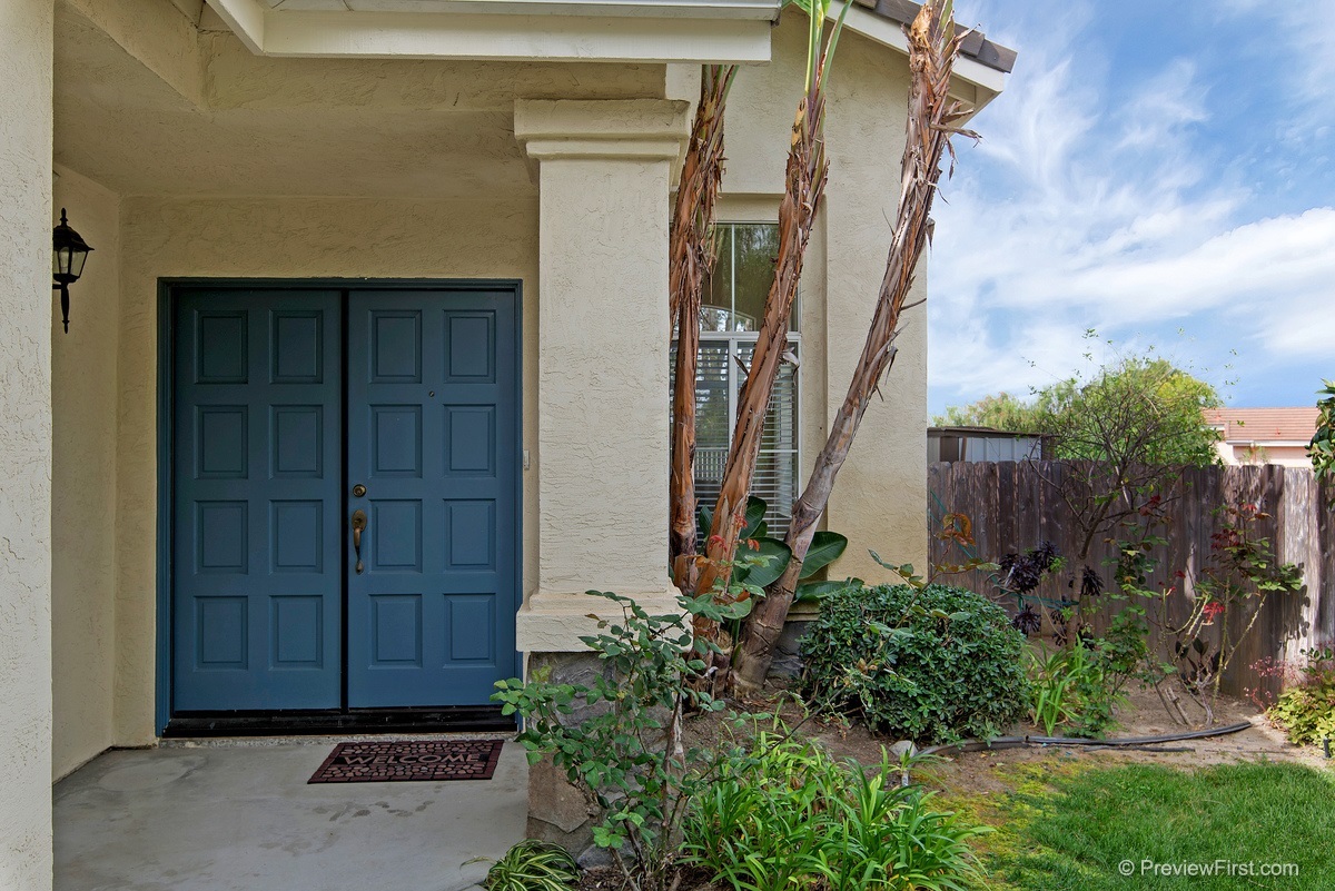 Property Photo:  833 Masters Drive  CA 92057 