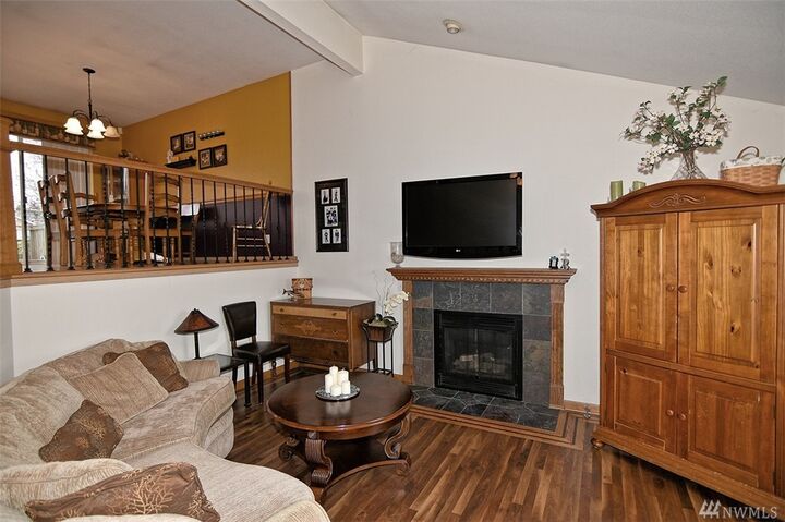 Property Photo: 712 143rd Place SW WA 98087