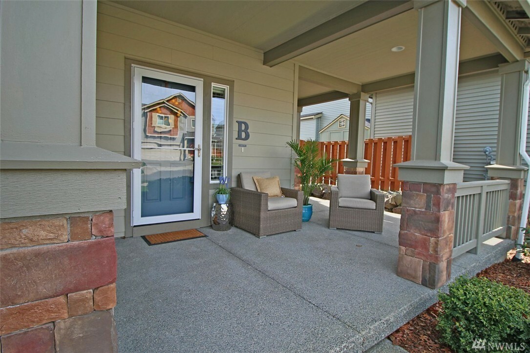 Property Photo: 2020 63rd St SE WA 98092