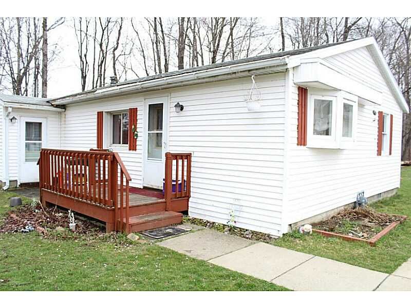 Property Photo:  39 Bridge Street  PA 16438 