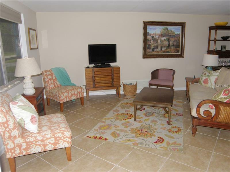 Property Photo:  492 Constance Road  FL 34293 