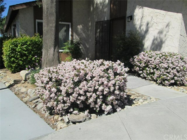 Property Photo:  1254 Vista Serena  CA 92220 