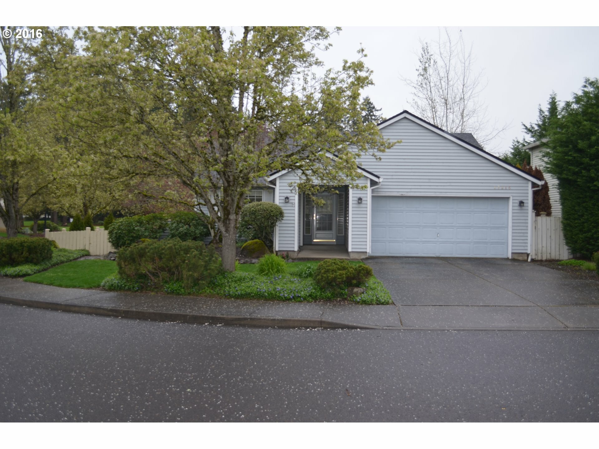 Property Photo:  17216 SE 28th St  WA 98683 