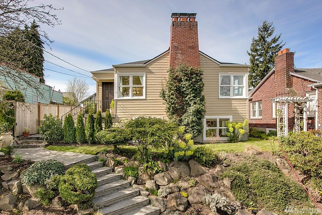 Property Photo: 8015 17th Ave NE WA 98115