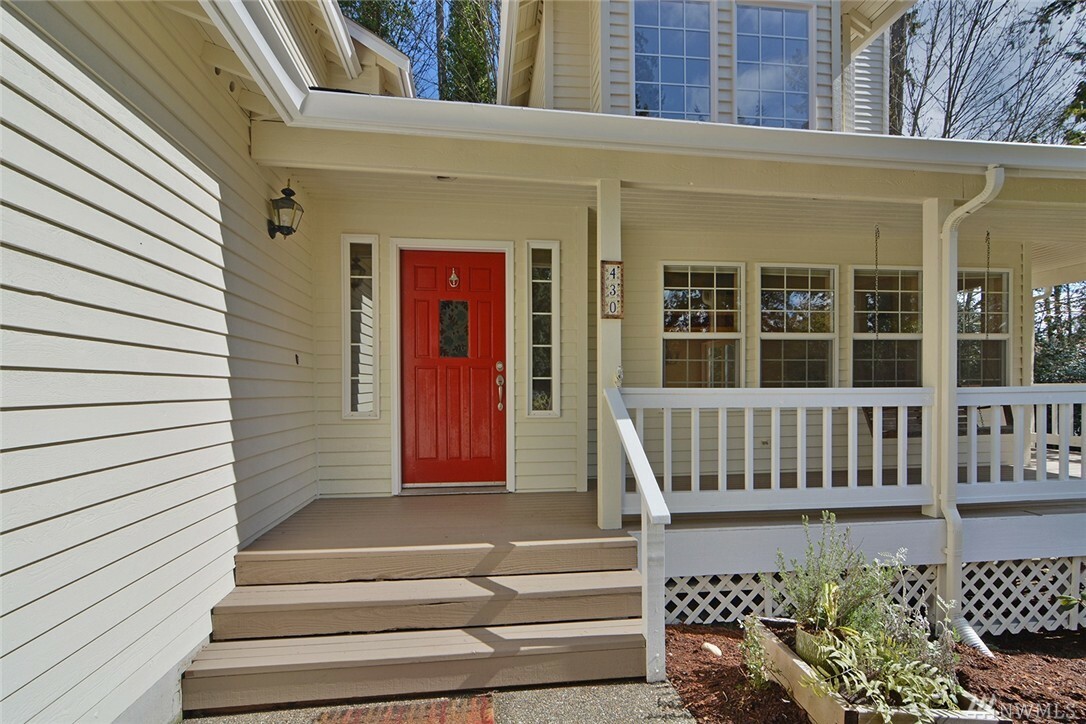 Property Photo: 430 Kaleetan Place NE WA 98110
