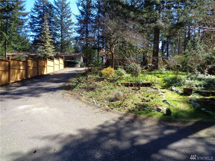 Property Photo: 10710 Minterwood Dr Kpn WA 98329