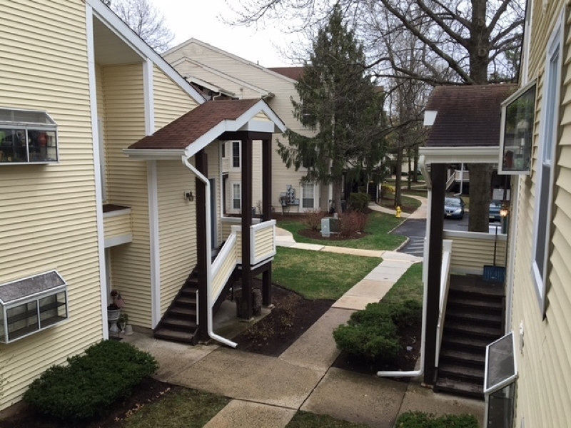 Property Photo: 551 Clubhouse Ct 5 NJ 07083