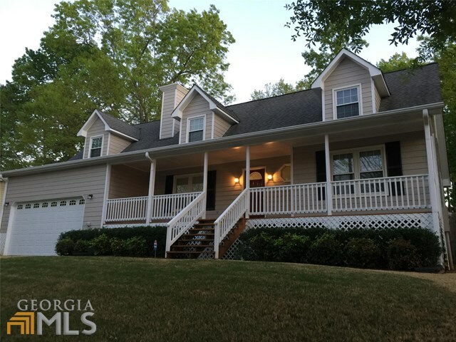 Property Photo: 1894 Tyler Trace GA 30043