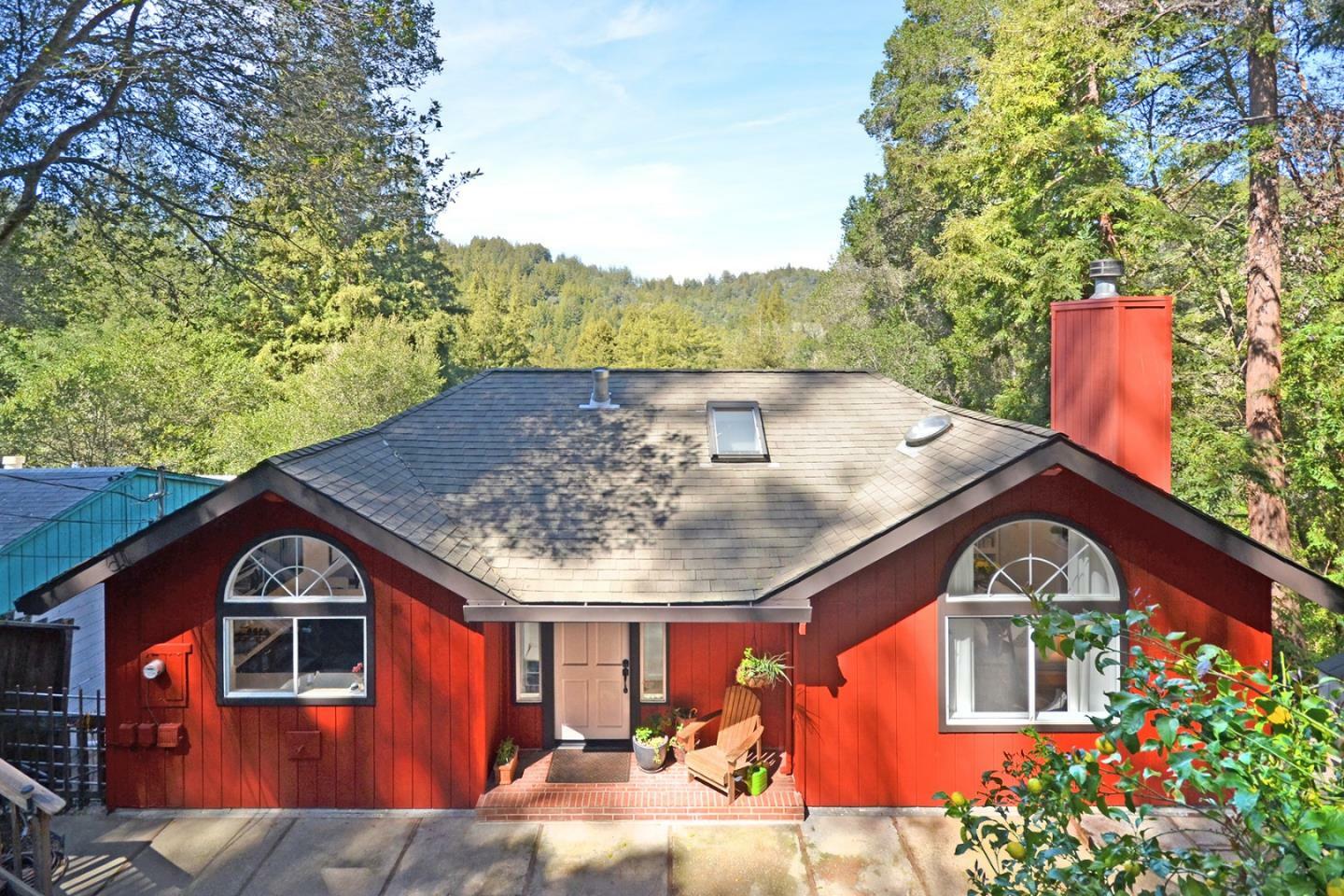 Property Photo: 11946 Bideawee Way CA 95018