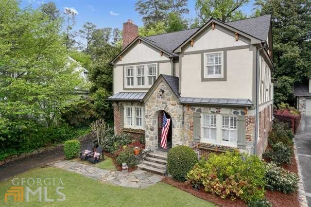 Property Photo:  33 Golf Cir  GA 30309 