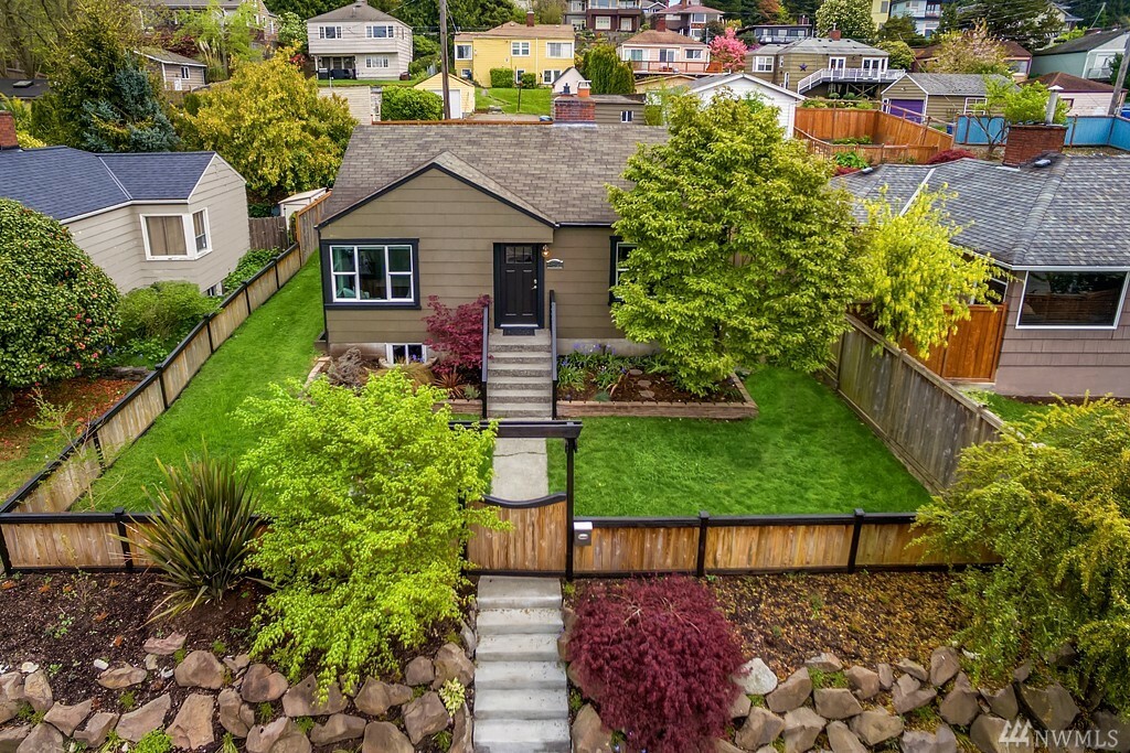 Property Photo: 4812 47th Ave SW WA 98116