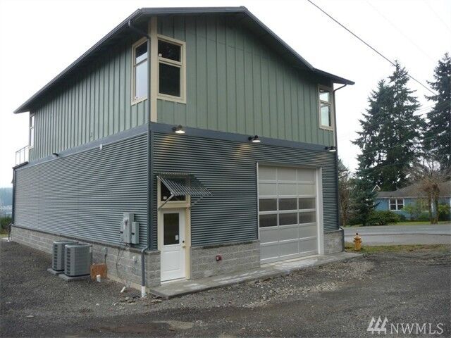 Property Photo: 20 E Wheelwright St WA 98524