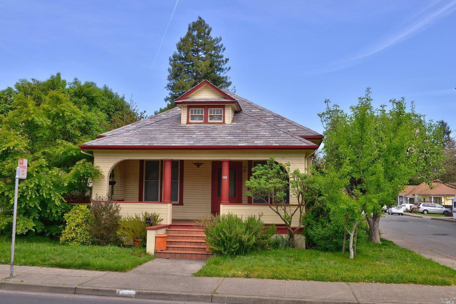 Property Photo:  300 Scott Street  CA 95482 