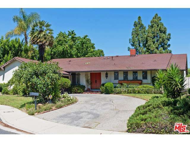 Property Photo: 15515 Casiano Ct CA 90077