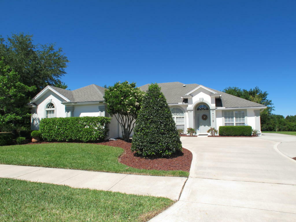 Property Photo:  1574 Royal County Drive  FL 32221 