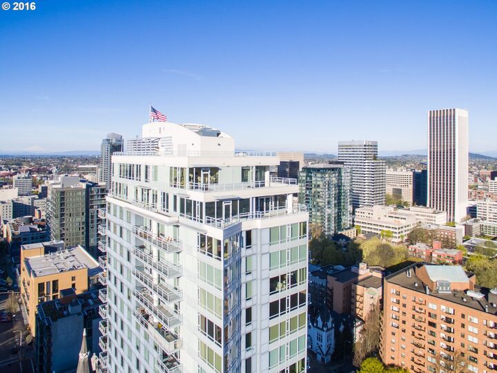 1500 SW 11th Ave 1401  Portland OR 97201 photo