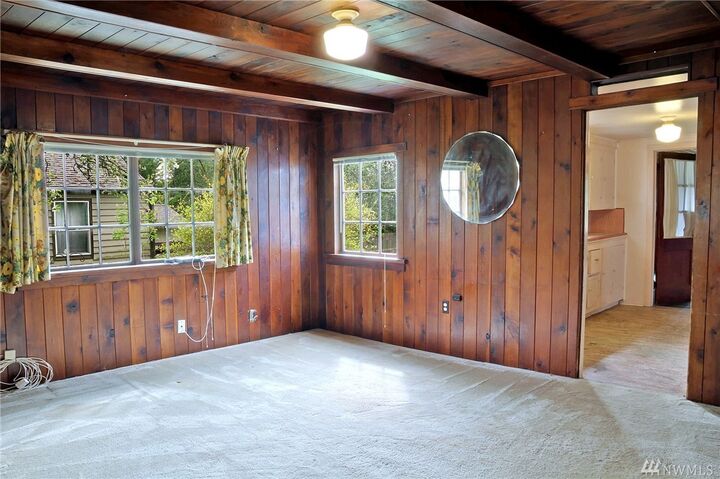Property Photo:  11735 38th Ave NE  WA 98125 