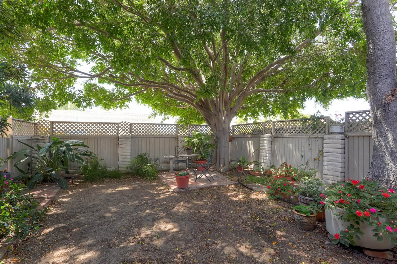 Property Photo:  10869 Buggywhip  CA 91978 