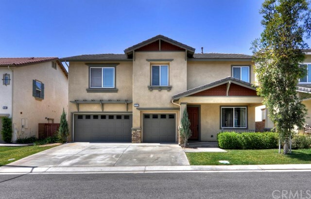 Property Photo:  3374 Nearbrook Lane  CA 92503 