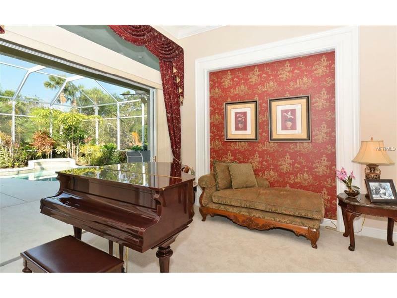 Property Photo: 8314 Planters Knoll Terrace FL 34201